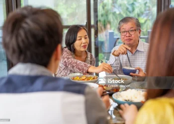 與子女同住也不鬧彆扭:長者與家人溝通祕訣