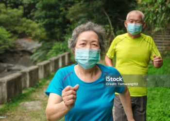 專家建議：每日快走 10 分鐘的健康好處