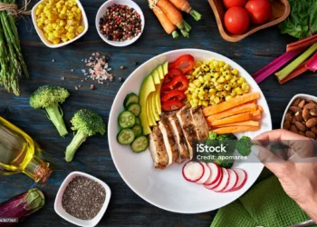 【問答】營養師解疑：樂齡飲食迷思與科學破解