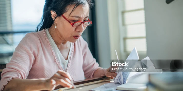 年金、投資雙管齊下：退休金規劃與分散風險技巧