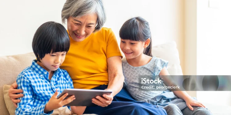 與孫子共讀書:跨代閱讀會的好處與推動技巧