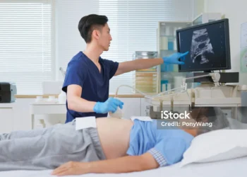 國際趨勢:AI 健康檢測在長期照護的應用