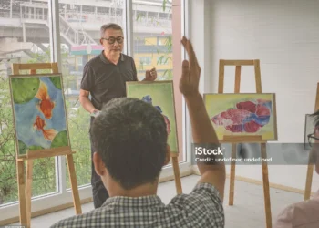 個案分享:退休畫家如何開班授課與拓展社交圈